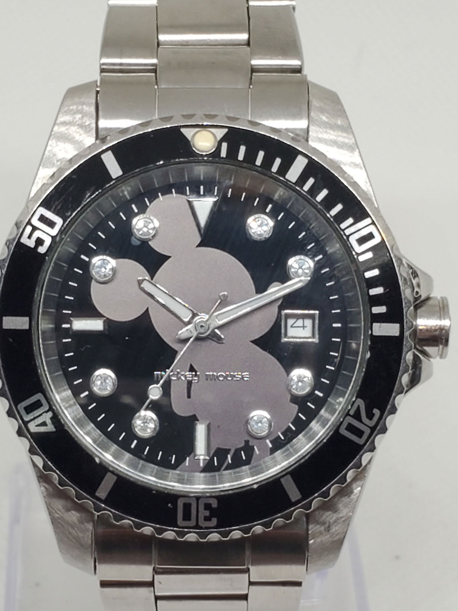 Disney Diver Mickey Mouse Quartz Watch Black Dial Stones Date 40mm, 2000s (1 of 11)