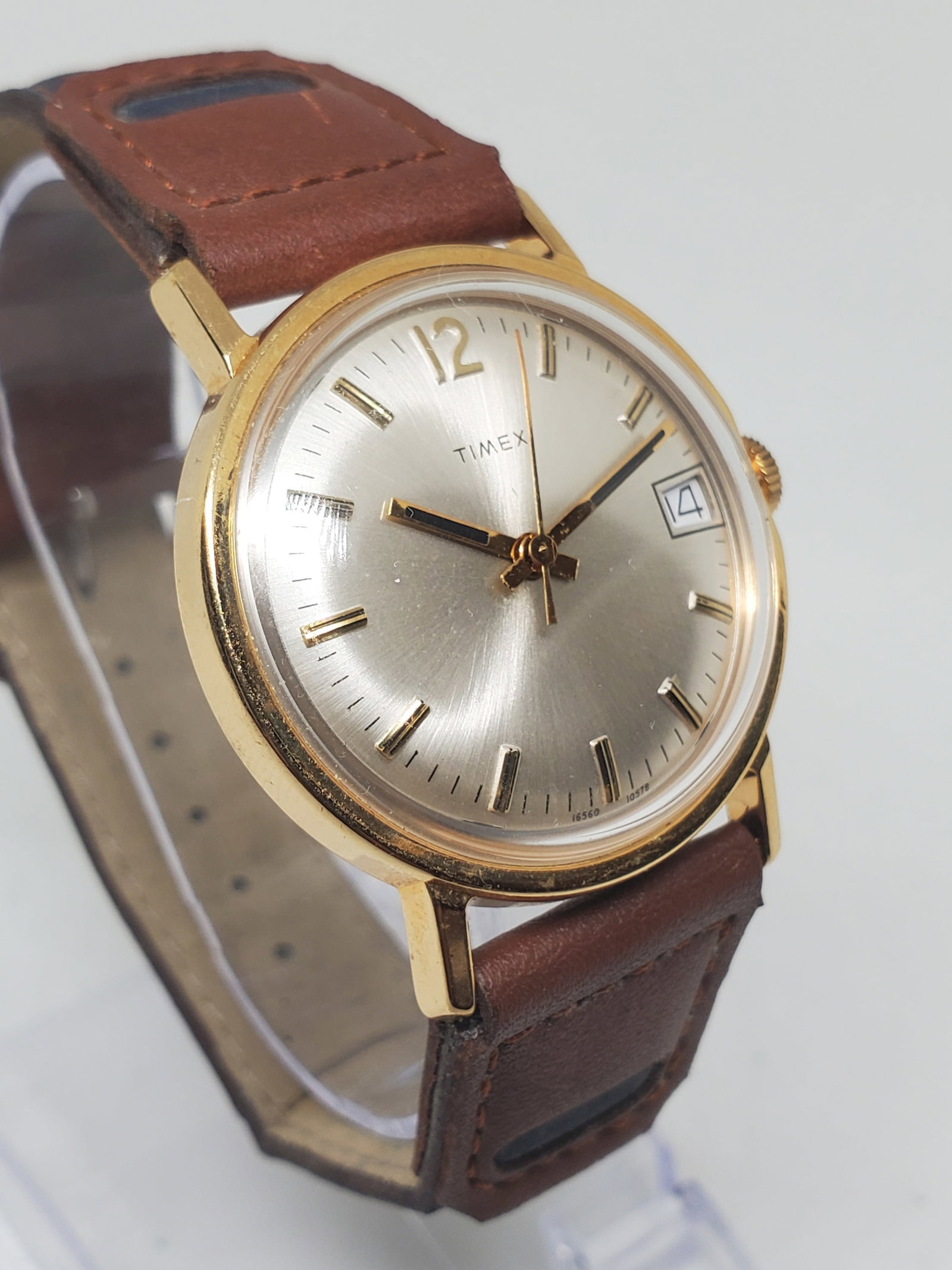 Vintage Timex Mercury Manual Wind Gold Dress Watch Date Silver Dial 34mm Classic, 1976 (1 of 13)