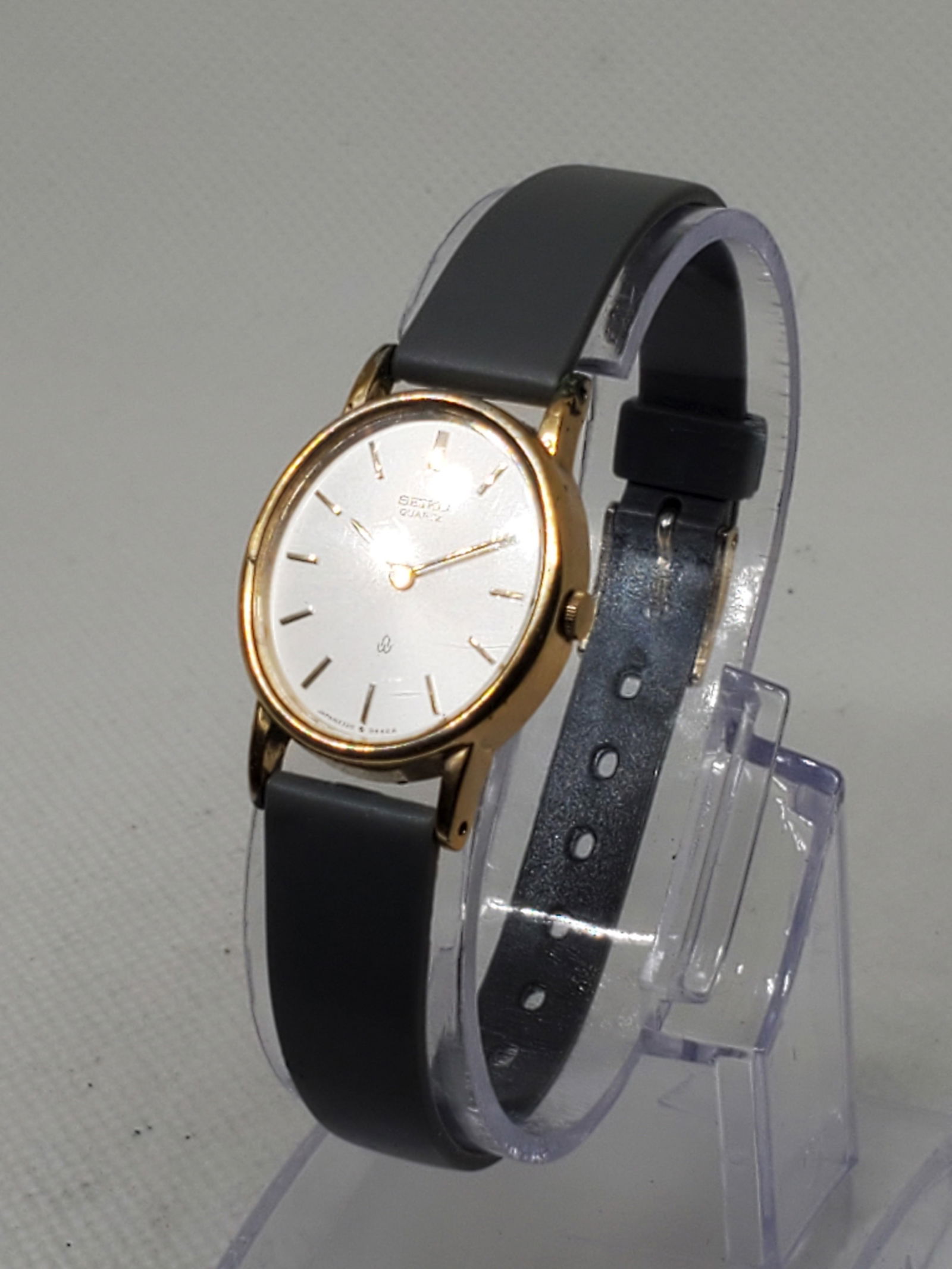 Vintage Seiko 2320-5290 Quartz Gold Plated Dress Watch Silver Dial, 1984 (1 of 11)