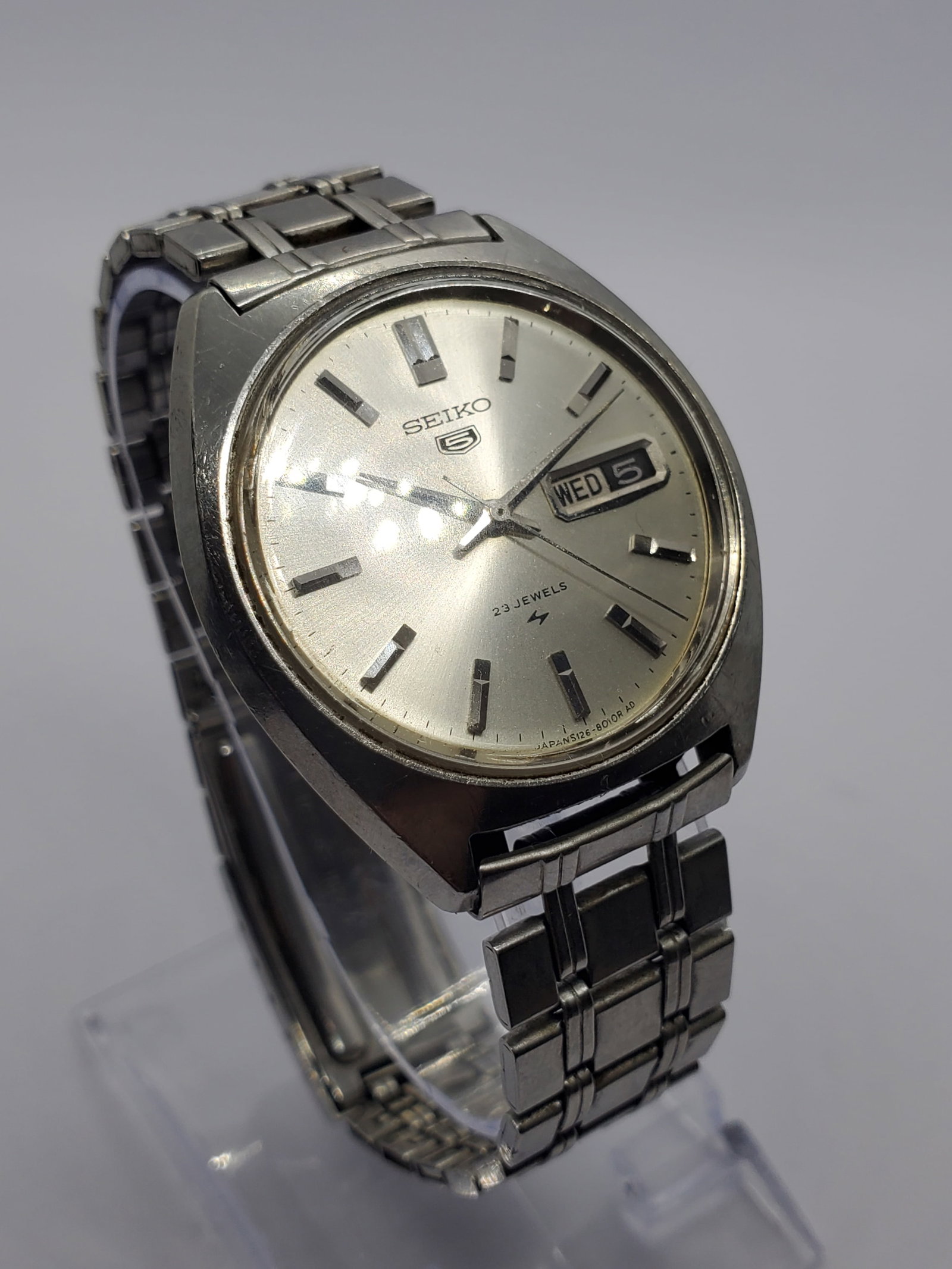 Vintage Seiko 5 Automatic 5126-8010 Silver Dial Day Date 23J, 1970 (1 of 12)