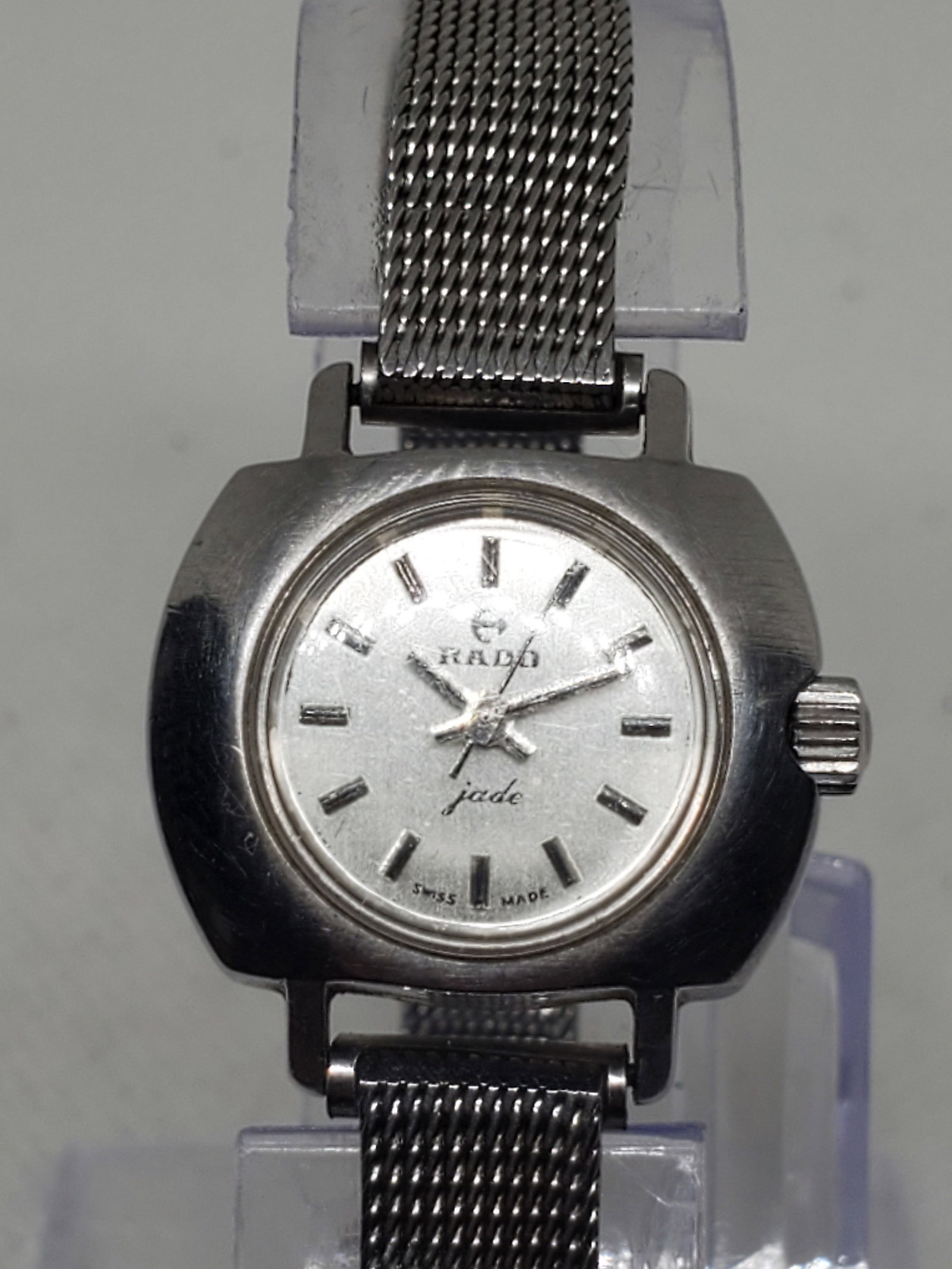 Vintage Rado Jade 8034 Manual Wind Swiss Dress Watch Silver Dial 23mm, 1968 to 1974: This vintage Rado Jade 8034 is a refined example of Swiss elegance and craftsmanship, featuring a silver tone case with a matching silver dial that reflects understated sophistication. Powered by a pr