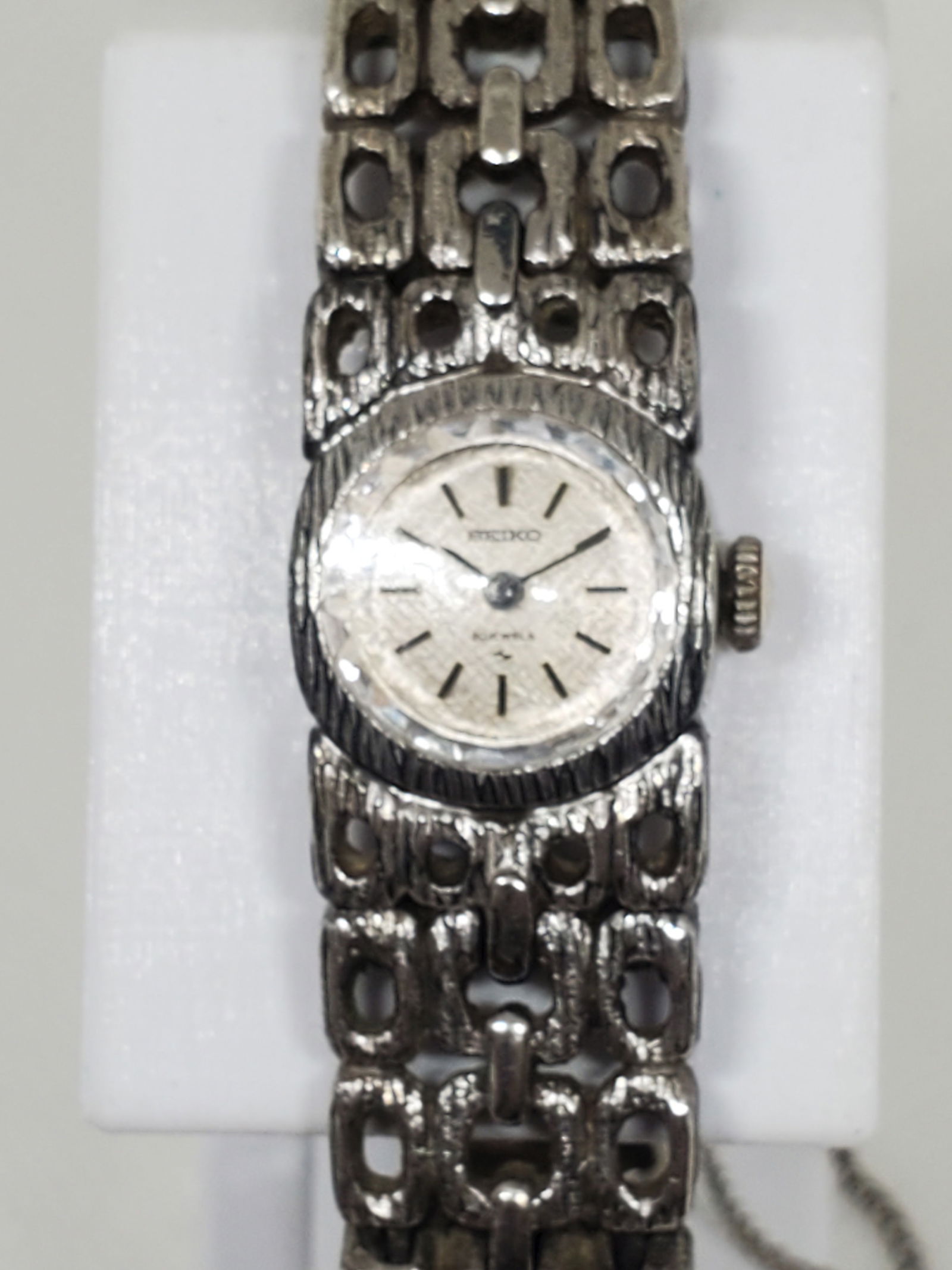 Seiko Solar White Gold Plated Cut Glass Manual Ladies Watch, 1979 (1 of 12)