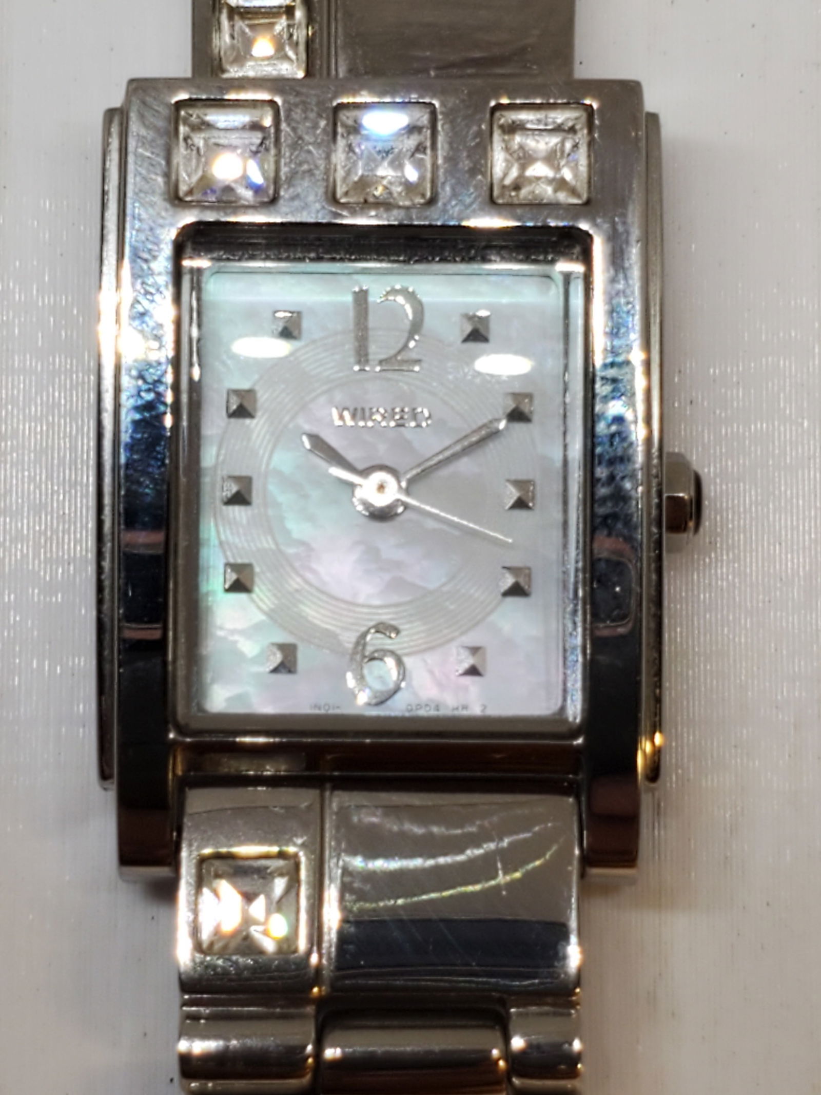 Seiko Wired Asymmetric 1N01 0HH0 Mother of Pearl Crystal Dress Watch Elegant & Rare, 2000s (1 of 12)