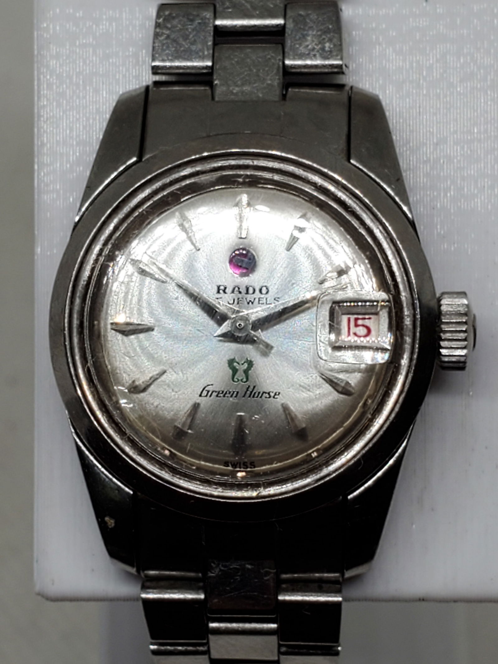 Vintage Rado Green Horse 759 Automatic Ladies Watch Stainless Steel Swiss Made, 1960s: This elegant Rado Green Horse 759 automatic ladies watch showcases the timeless prestige and durability that have defined Rado since its founding by the Schlup brothers in 1917 in Lengnau Switzerland.