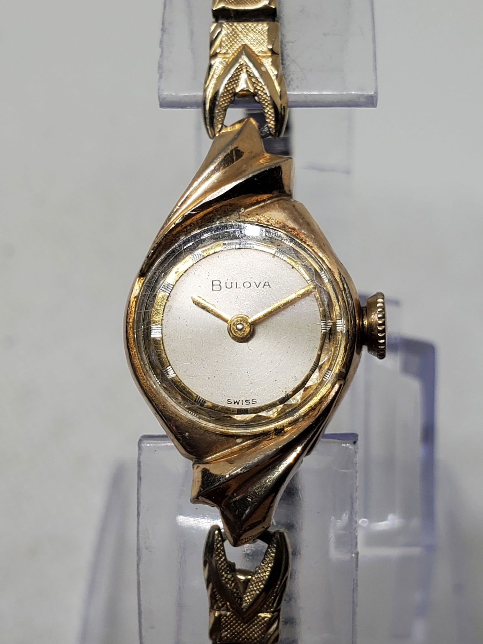 Vintage Bulova Ladies 10K Gold Plated Swiss Manual Dress Watch Bracelet, 1952 to 1954, Working (1 of 12)
