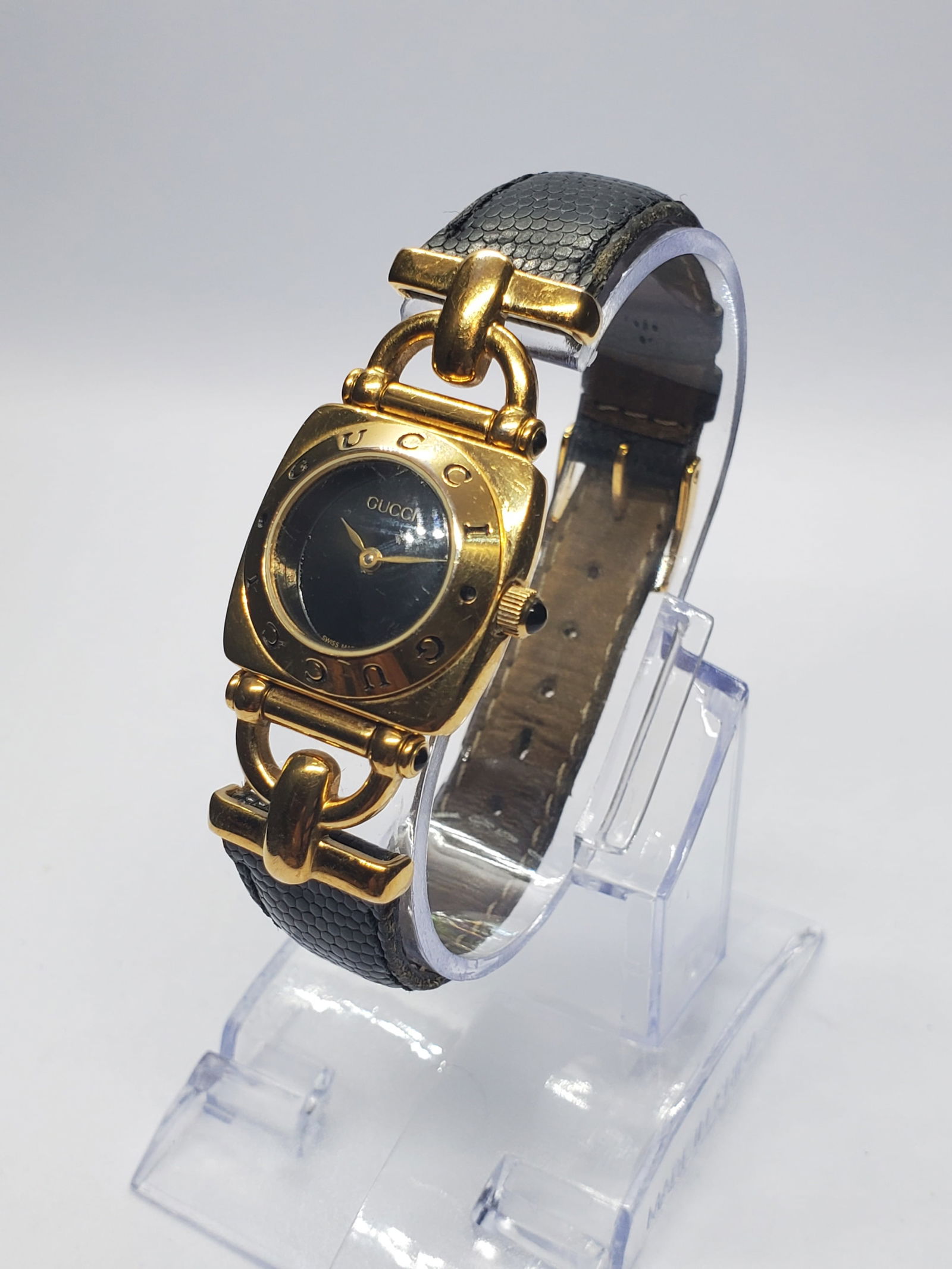 Gucci 6300L Horsebit Gold Tone Black Dial Swiss Dress Watch Vintage, 1990, Working (1 of 11)
