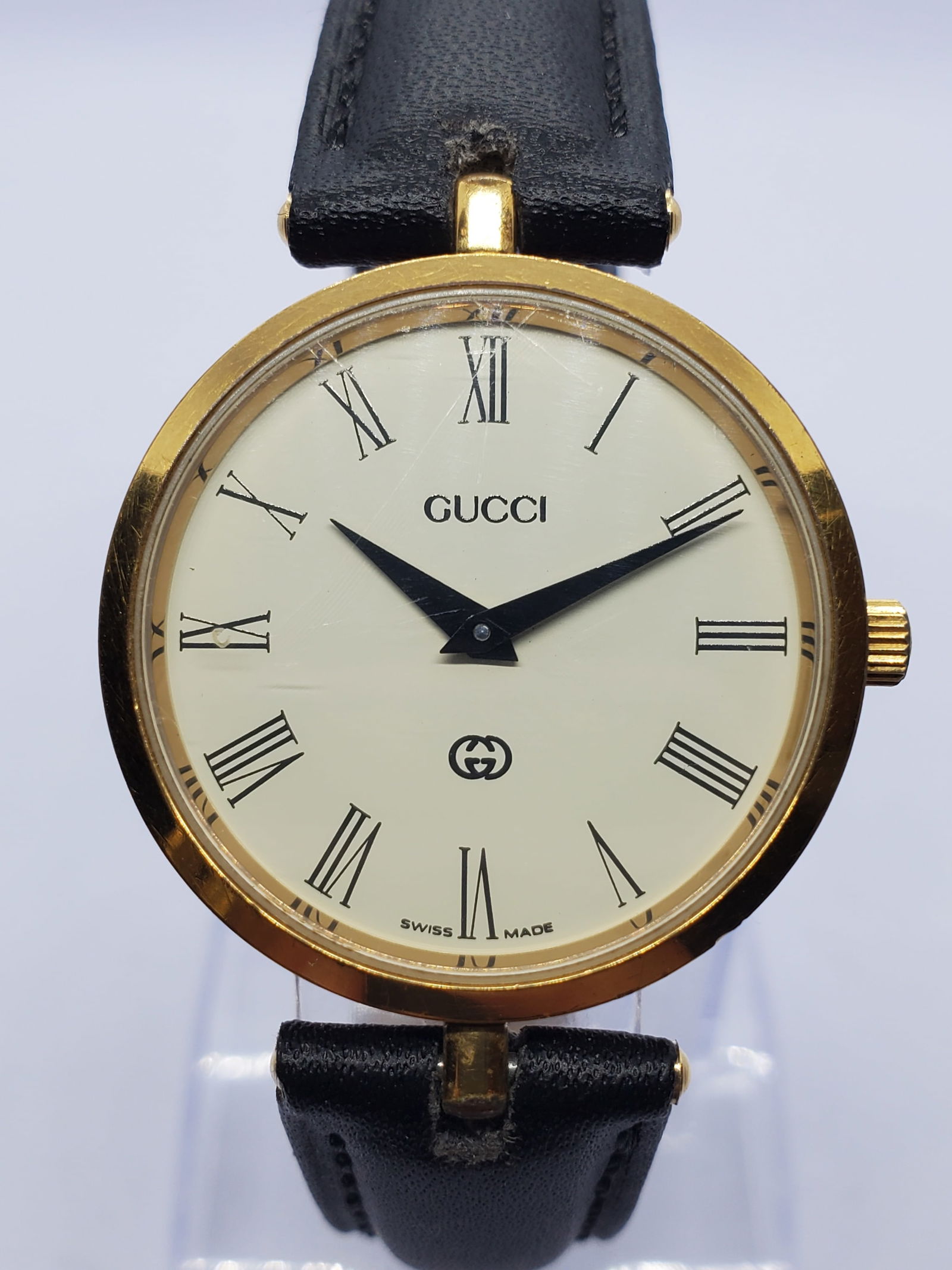 Gucci Sherry Line 2000M Gold Plated Roman Dial 30mm Swiss Dress Watch, Working (1 of 15)