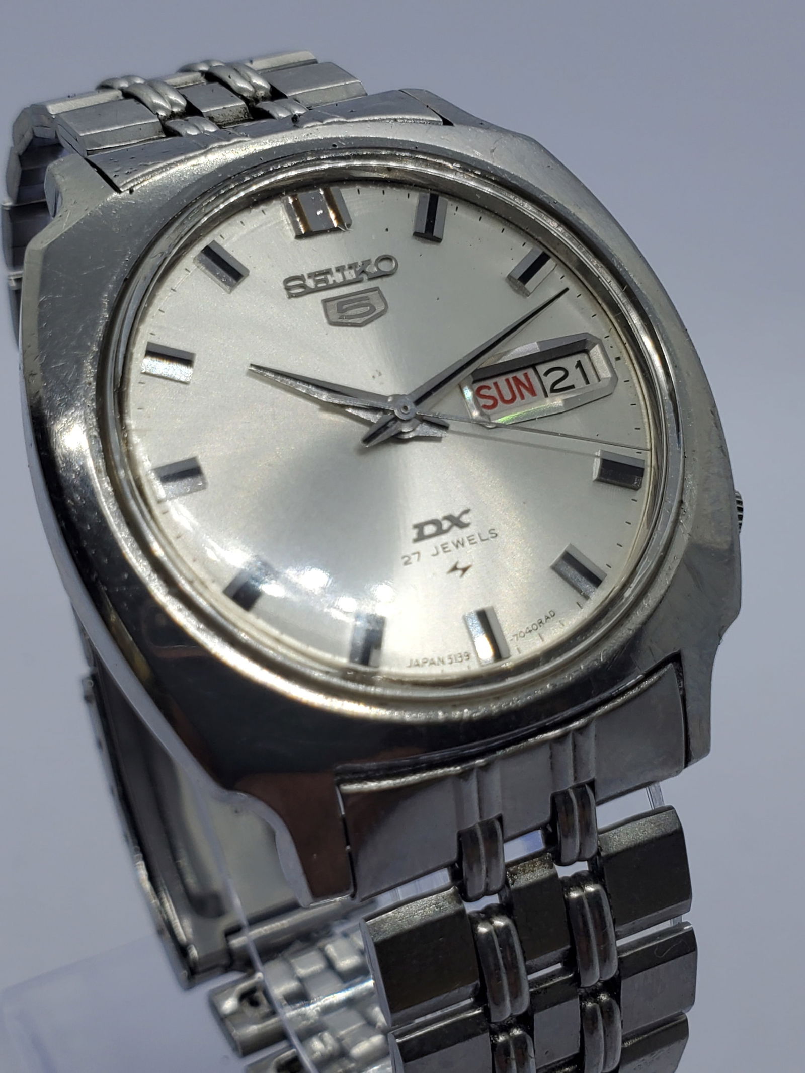 Vintage Seiko 5 DX 5139-7040 Automatic 27 Jewels Day Date Silver Dial, 1978, Working (1 of 13)