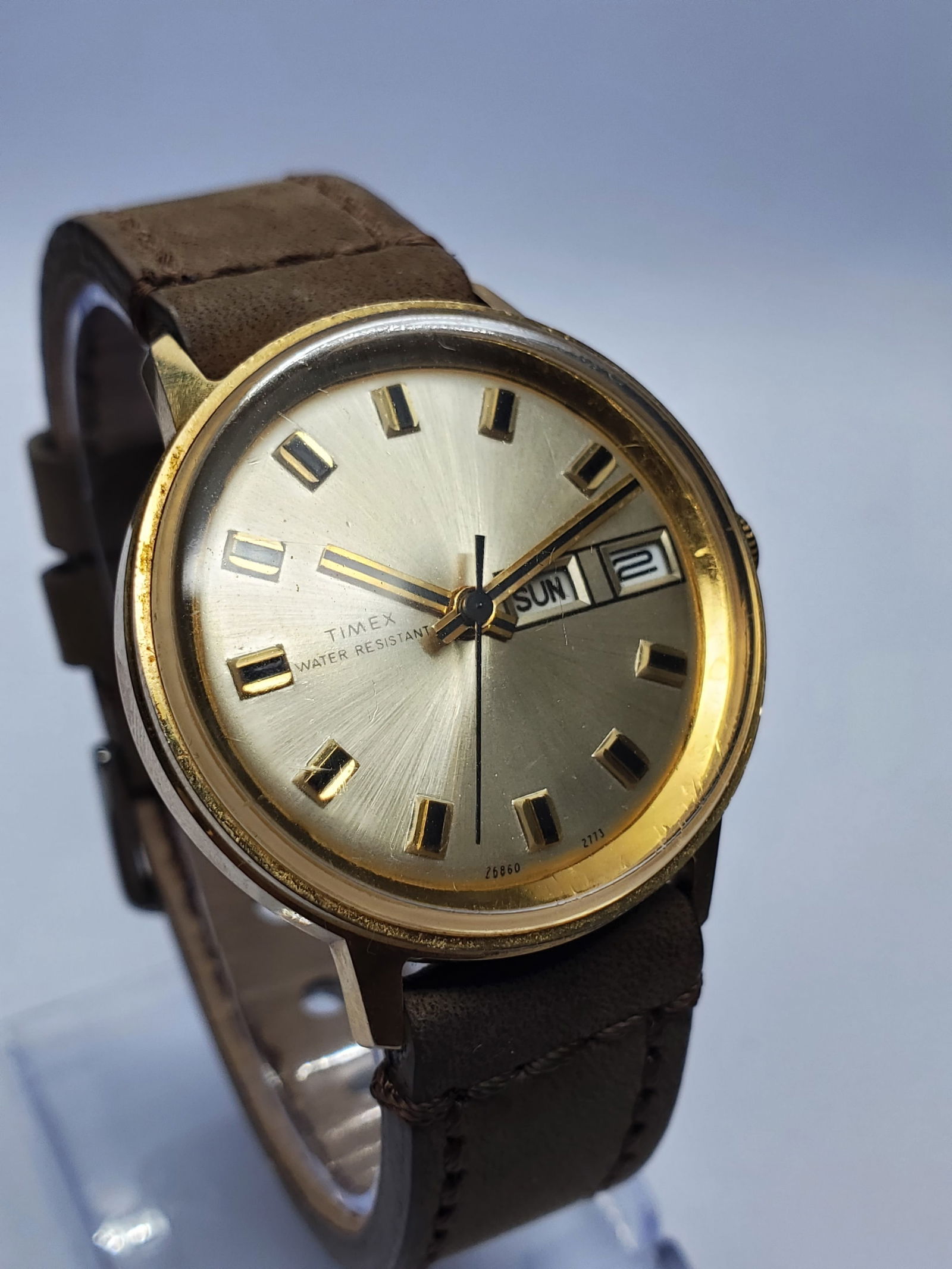 Vintage Timex Marlin Day Date 26860 Gold Tone, Left Signed, Manual Watch 35mm, 1973, Working (1 of 13)