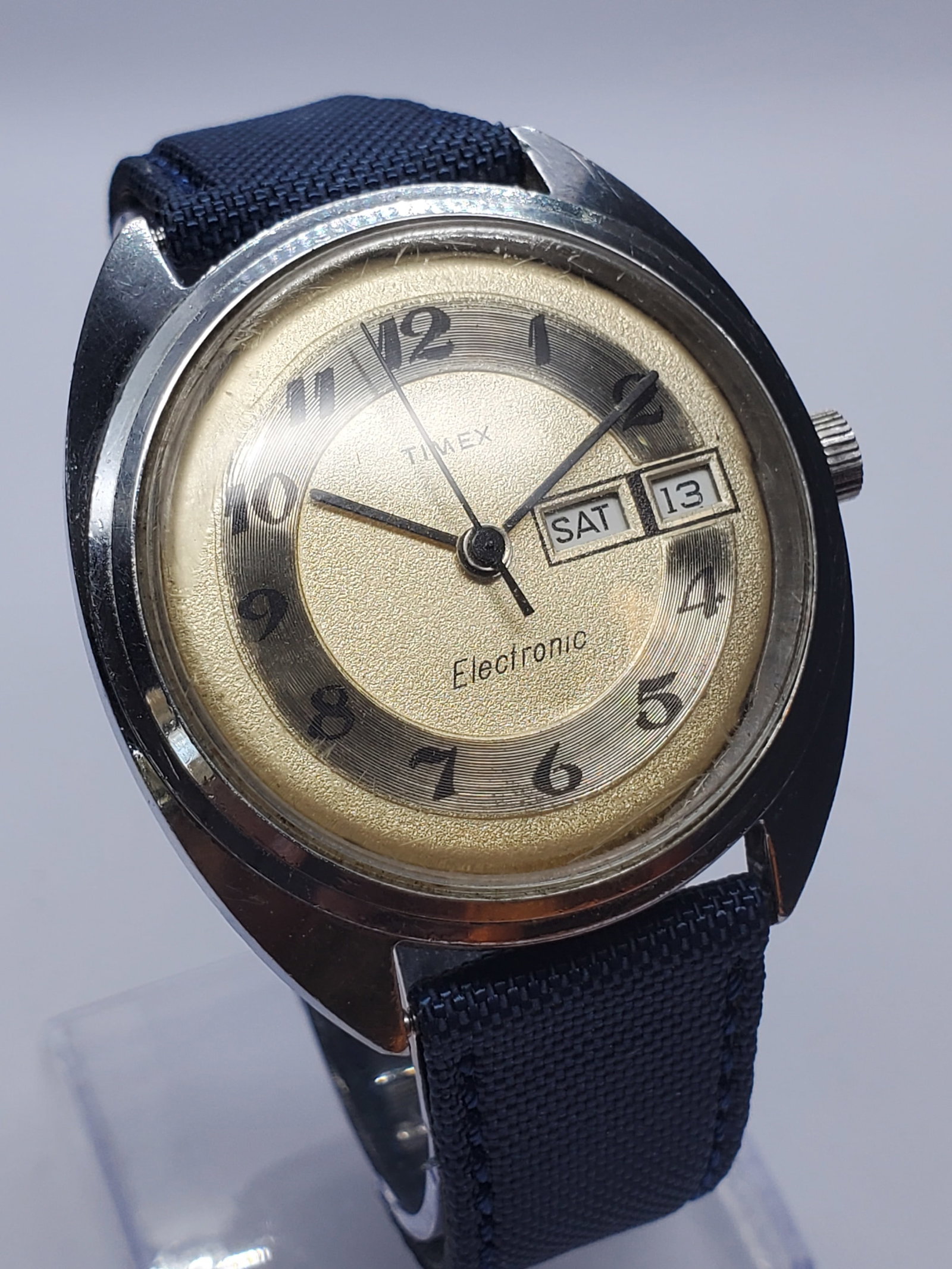 Timex Electronic Day Date Silver Dial, 37mm, 1973, Working (1 of 6)