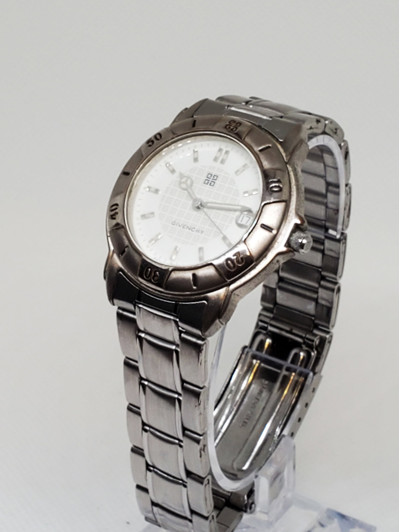 Givenchy Life Watch, Working - 2