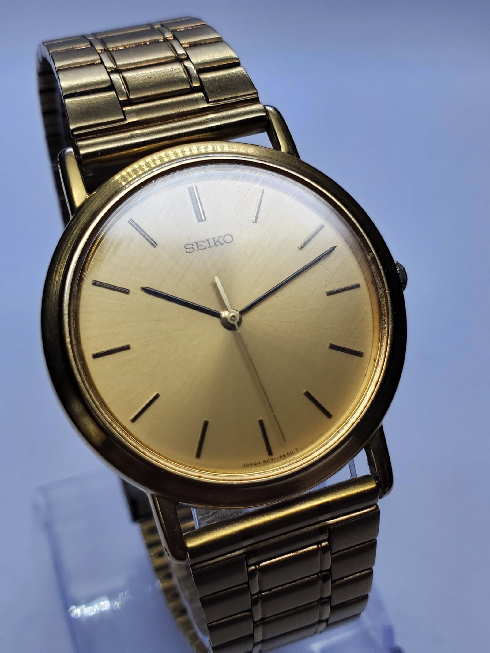 Vintage Seiko Classic Gold Plated Dress Watch, 1990, Running