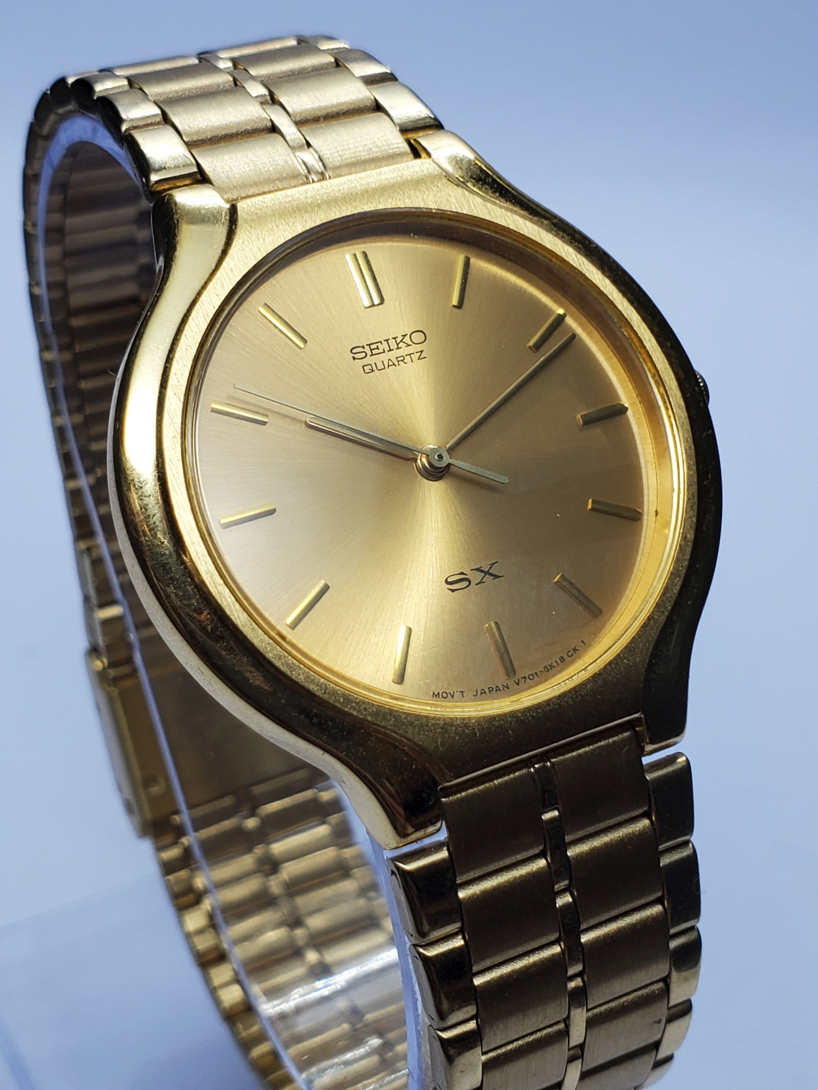 Vintage Seiko SX V701-6K00 Gold Tone Dress Watch, 34mm, 1993, Running