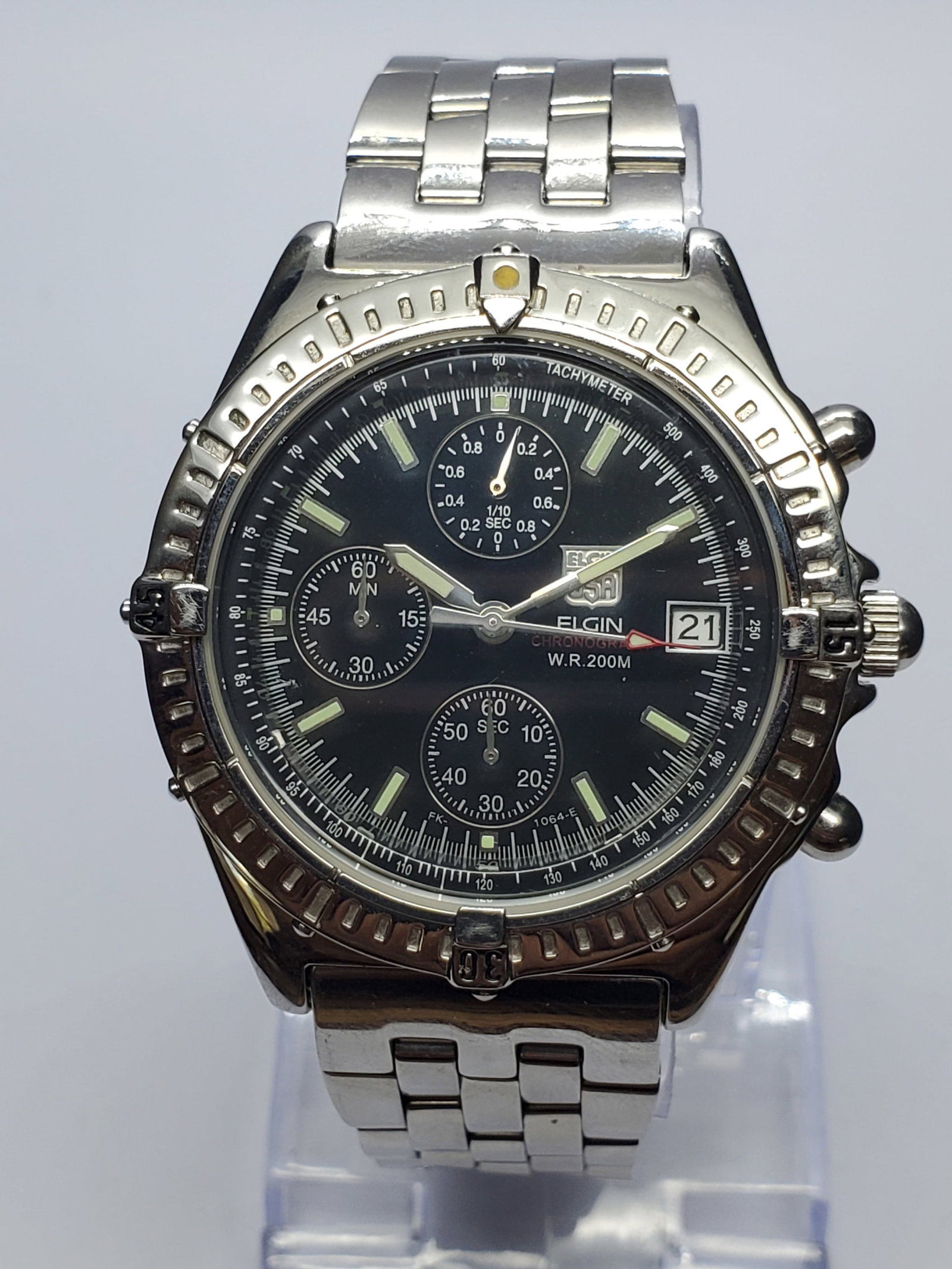 Vintage Elgin FK-1064-E Chronograph 200M Quartz Diver Style Watch 40mm, 2000s, Running (1 of 12)
