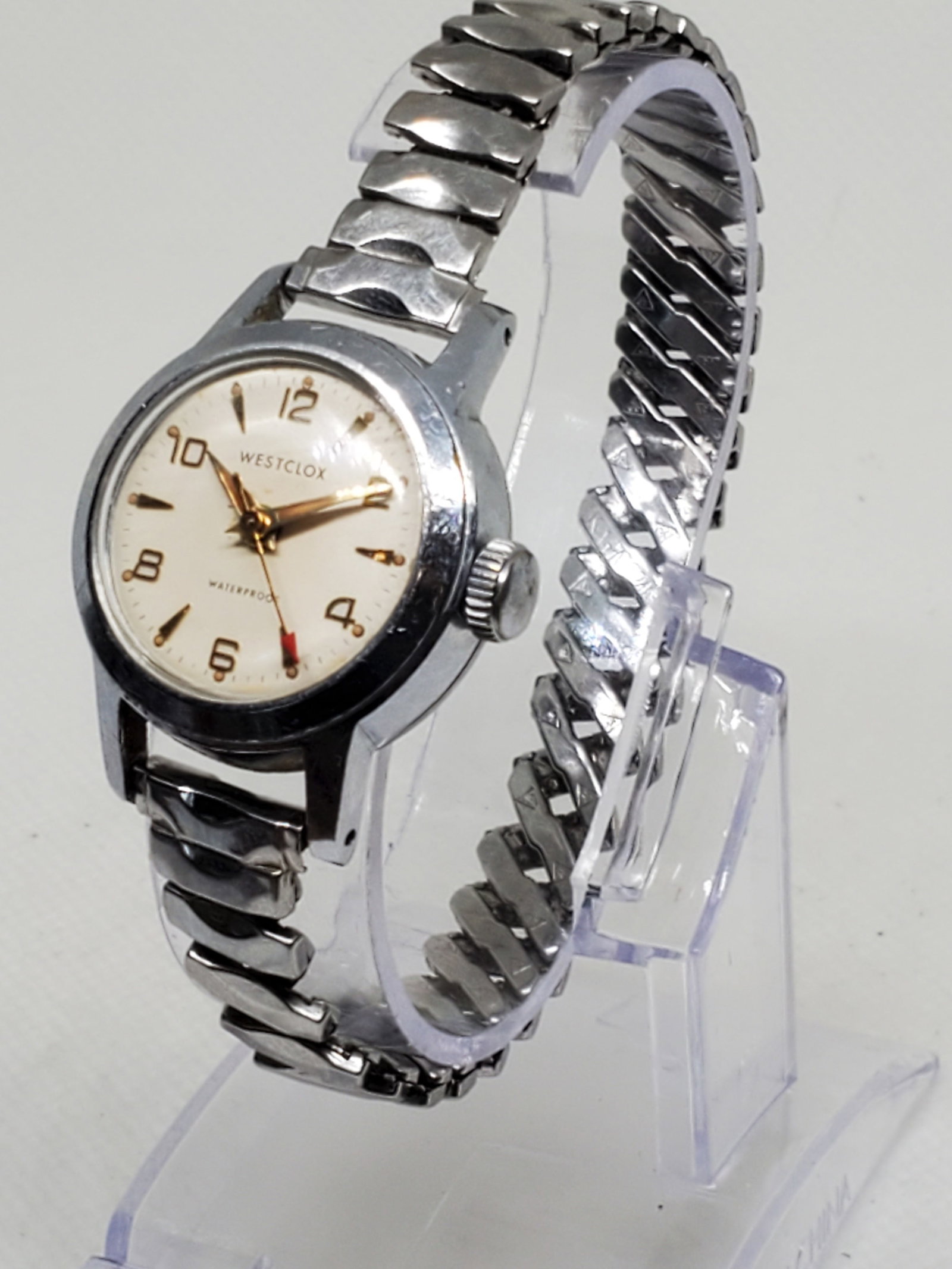 Vintage Westclox Manual Wind Watch Silver Tone 27mm Classic Dress Timepiece, circa 1965 to 1975, (1 of 11)