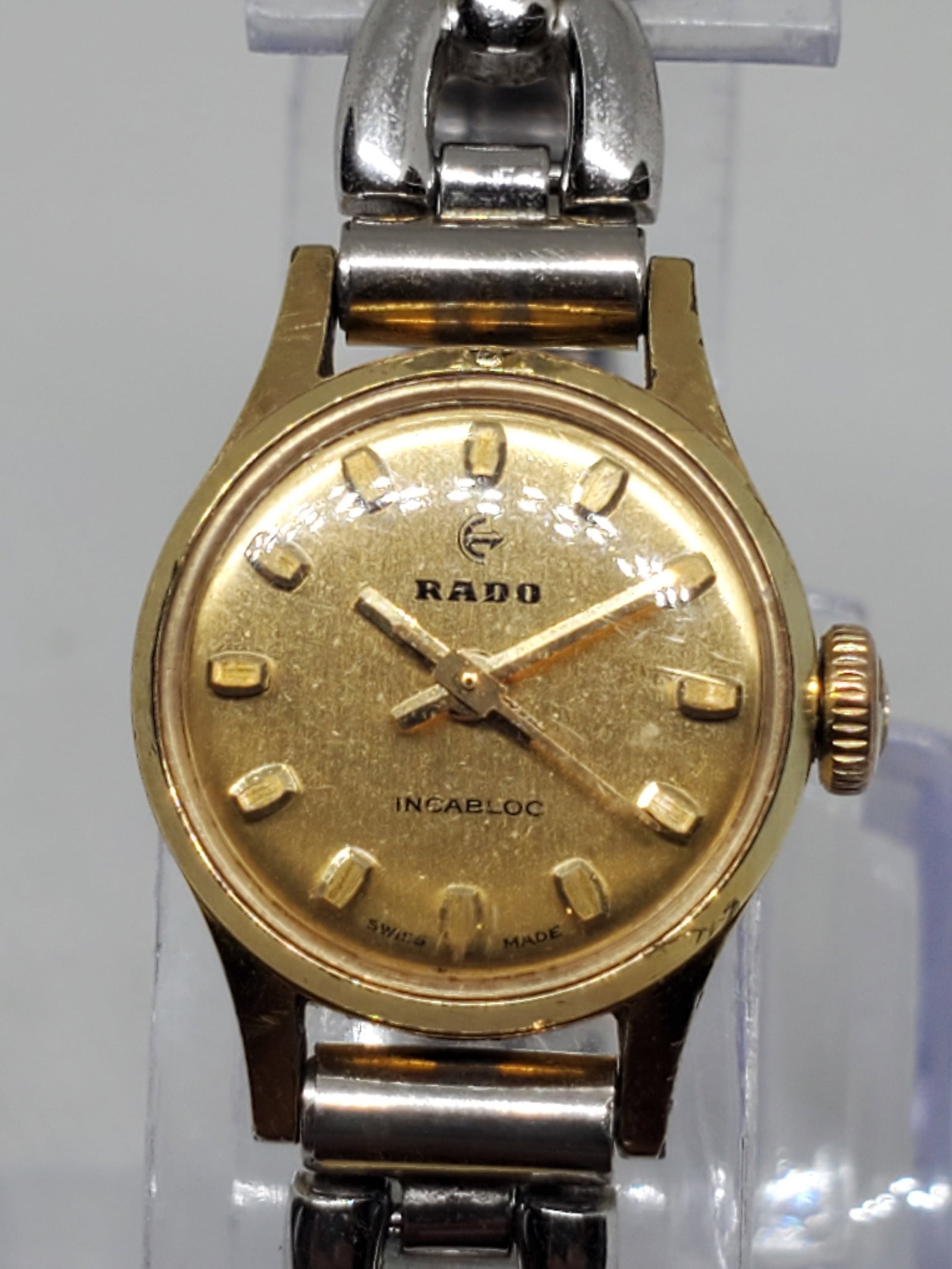 Vintage Rado 6033 Manual Wind Ladies Watch Gold Plated Dial Swiss Made, 1960s to 1970s, Running