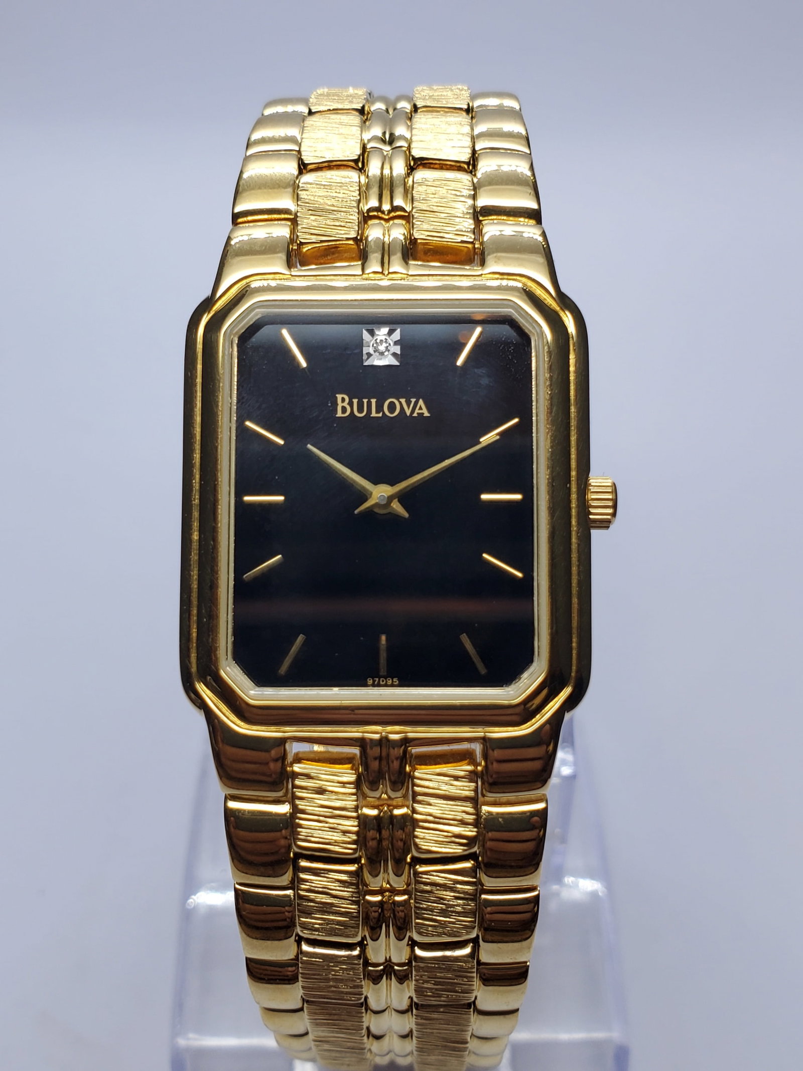 Bulova Diamond Black Dial Gold Tone Mens Dress Watch, 27x31mm, 2000s, Running (1 of 14)