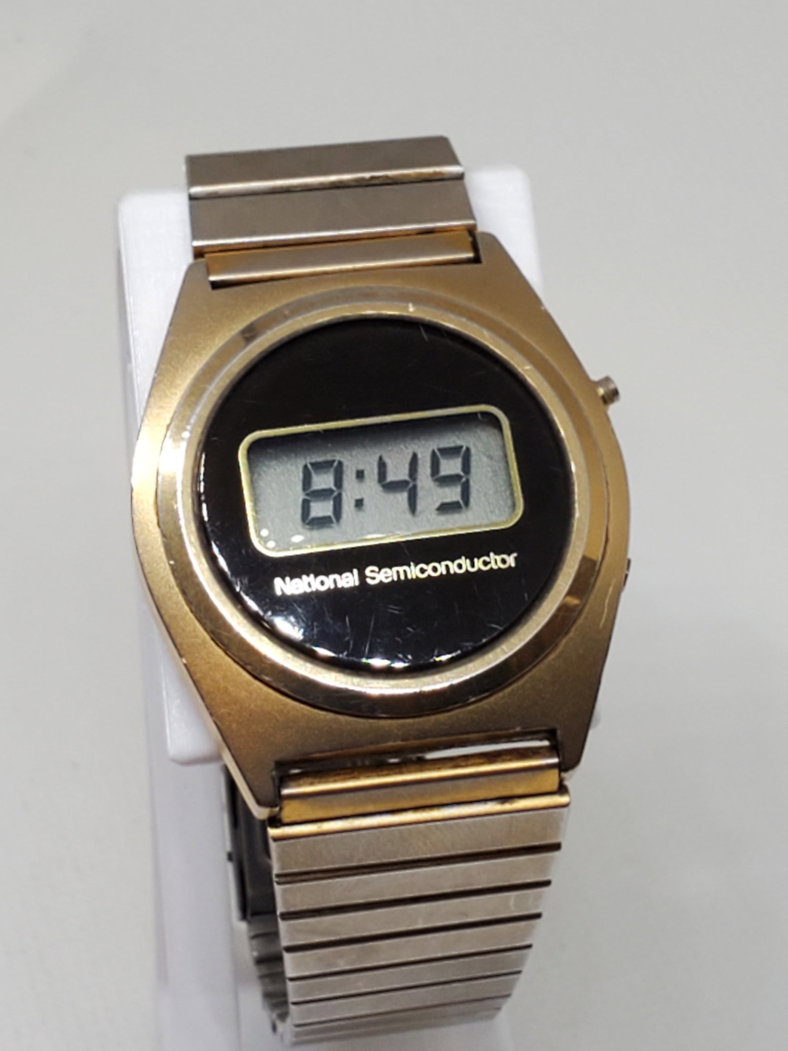 Vintage National Semiconductor Gold Plated LCD Watch, 1970s, Running (1 of 9)