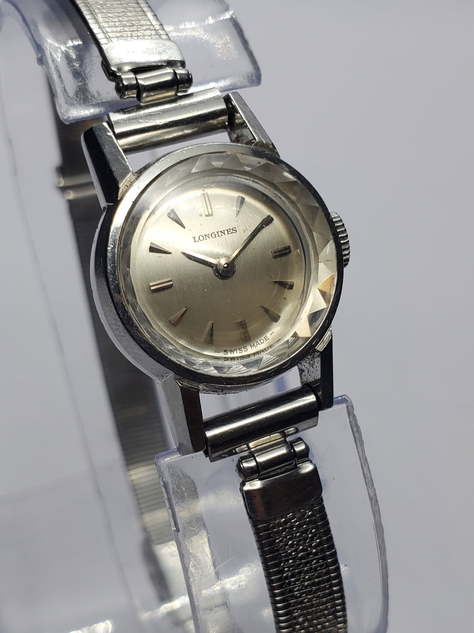 Vintage Longines Cal 410 Swiss 17 Jewel Manual Dress Watch, 18mm, 1960s, Running (1 of 16)