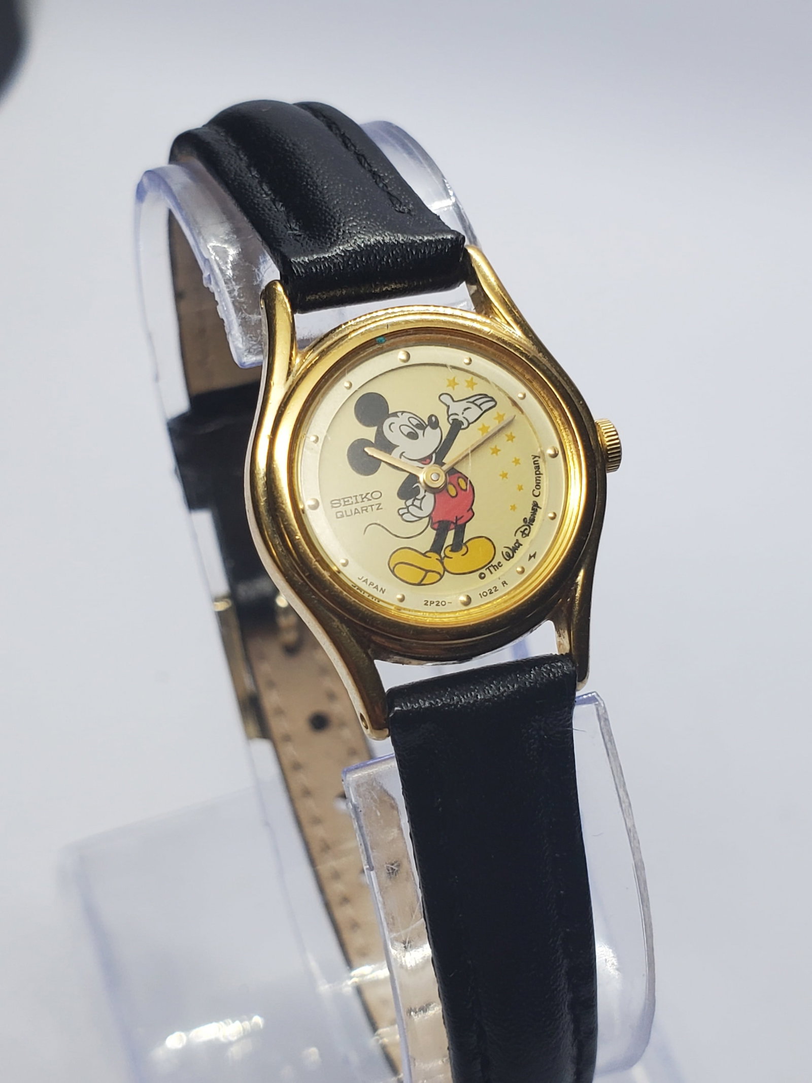 Vintage Seiko Disney Mickey Mouse Watch Gold Tone Quartz Classic, 1990s, Running (1 of 13)