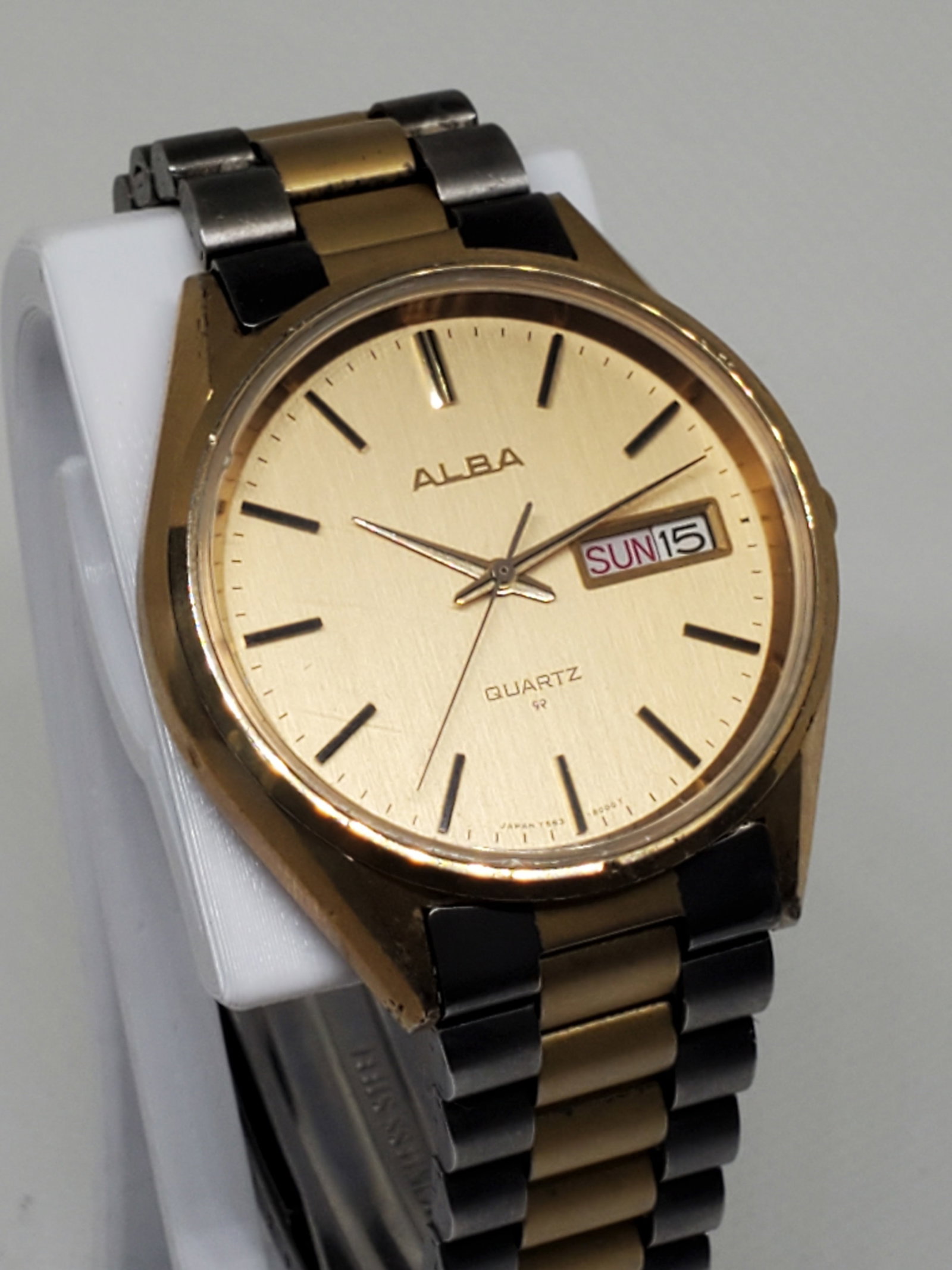 Vintage Seiko Alba VJ32 X247 Watch, Running (1 of 7)