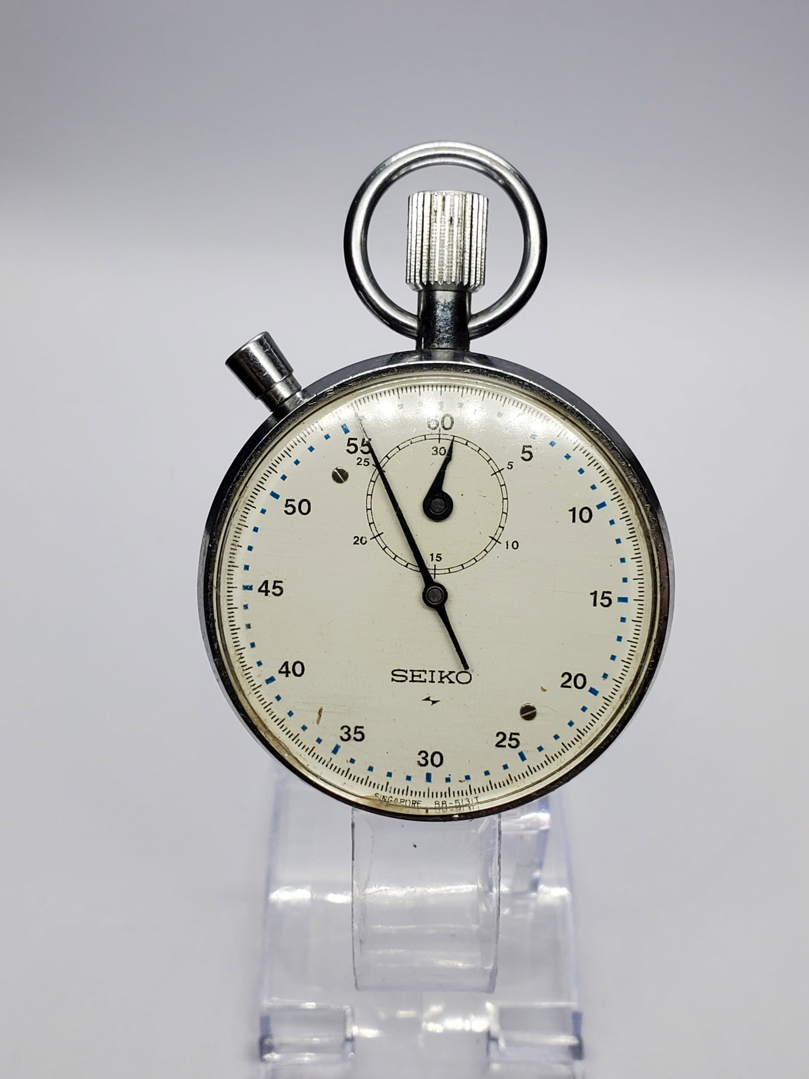 Vintage Seiko 88-5021 Mechanical Stopwatch, 48mm, circa 1988, Working (1 of 13)