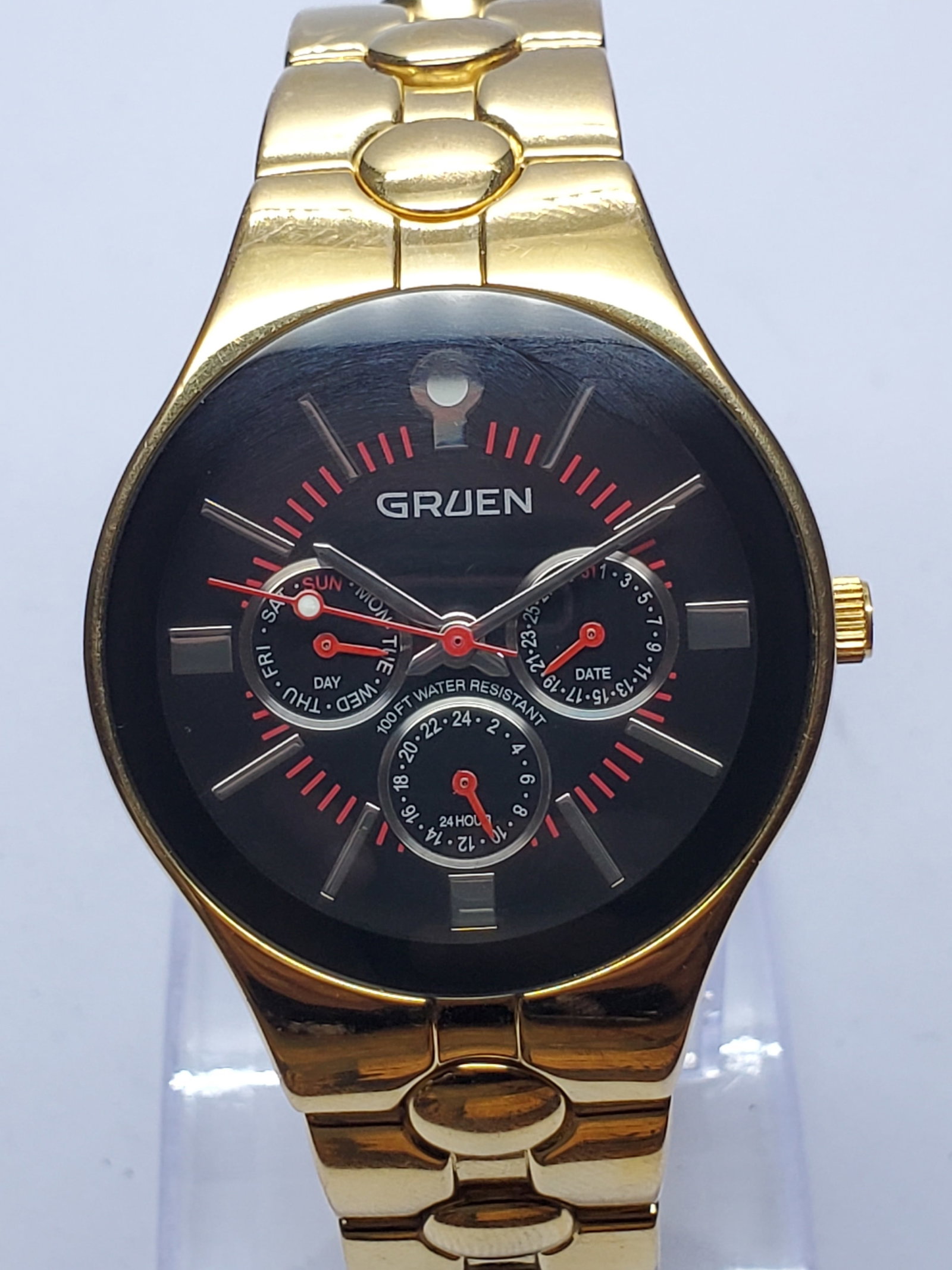 Vintage Gruen Multifunction Sports Quartz Black Dial Watch, 38mm, 1990s, Running (1 of 13)
