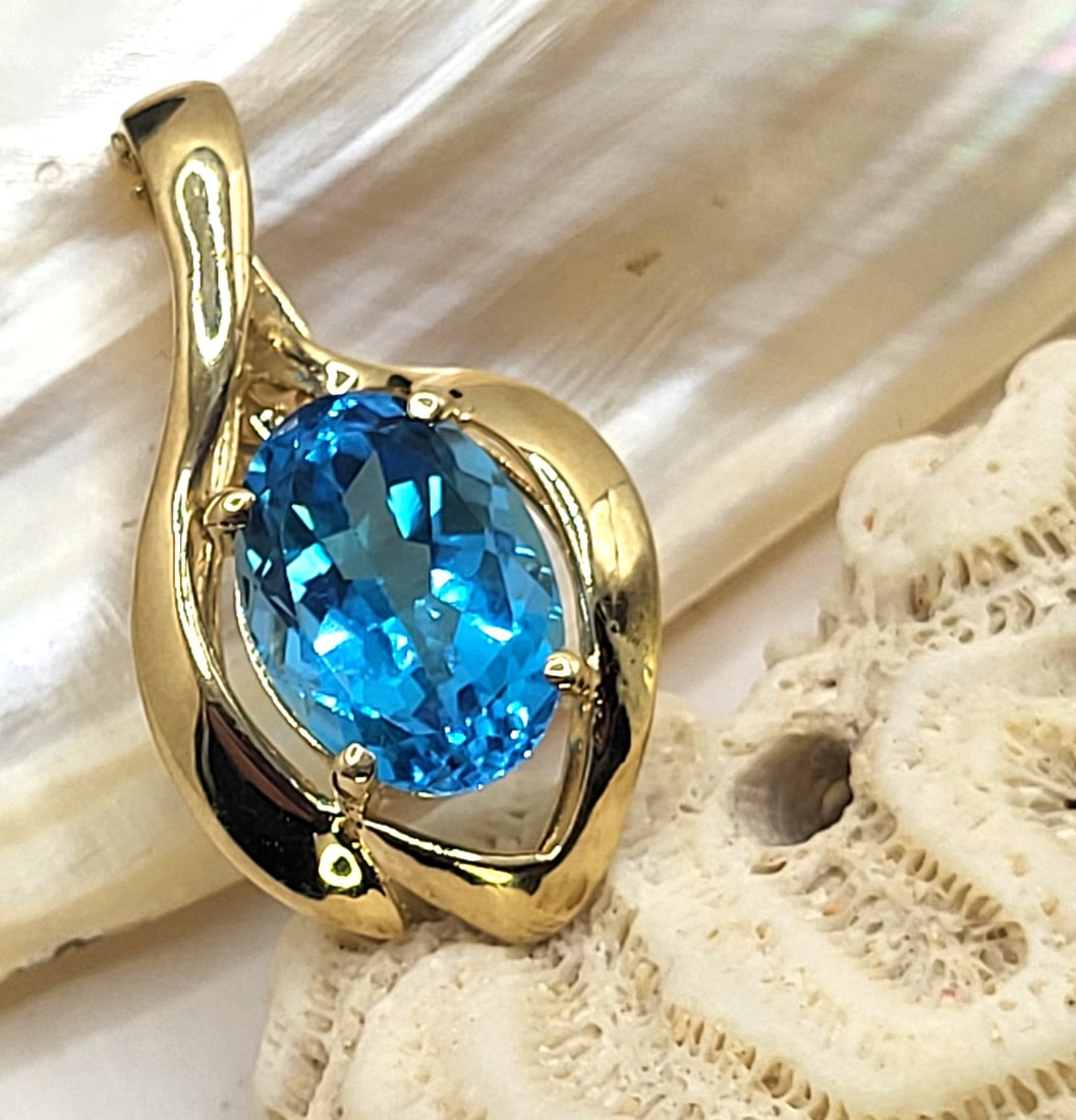 Large Swiss Blue Topaz Pendant/Enhancer Signed JH (1 of 7)