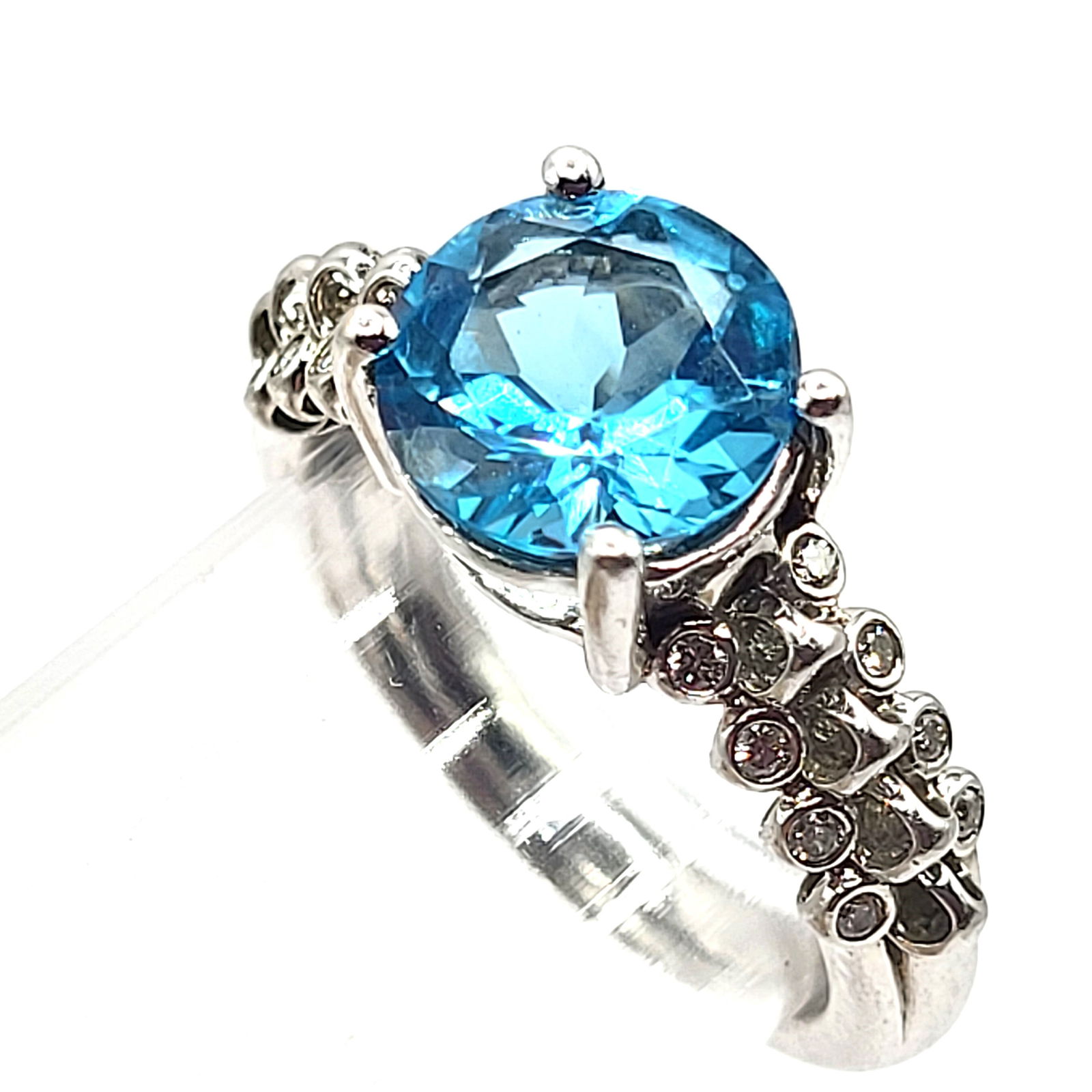 Di Modolo Swiss Blue Topaz & Diamond ICONA Ring (1 of 11)