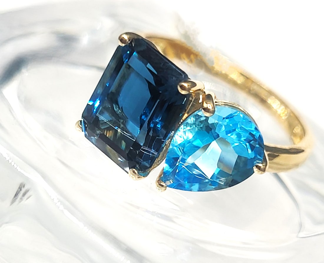 London & Swiss Blue Topaz Side-by-Side Ring (1 of 5)