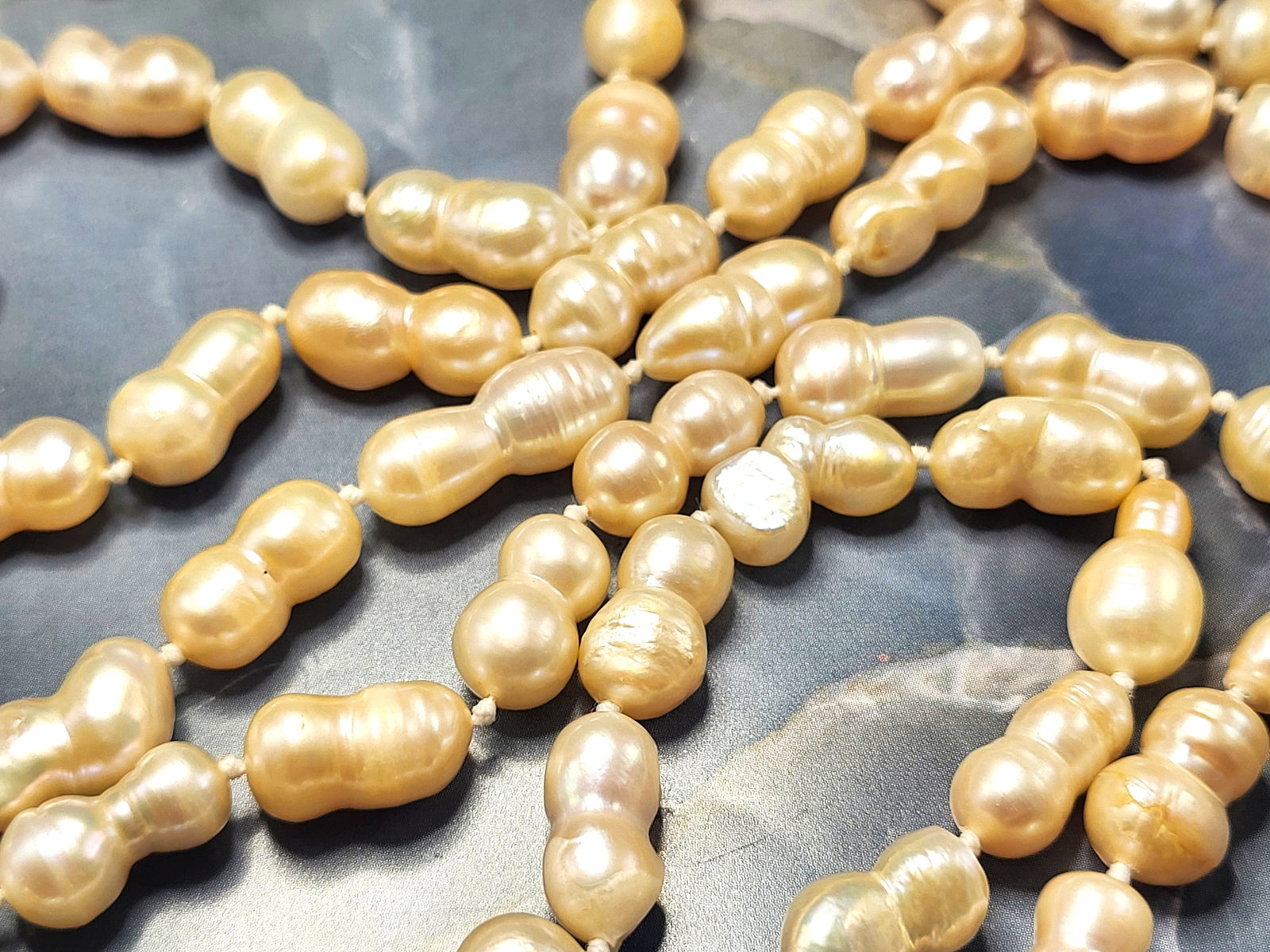 Peanut Pearl Endless Strand - 7