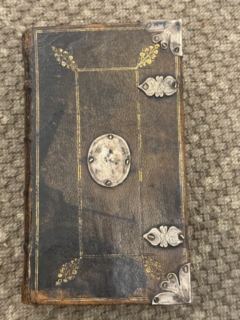 1688 King James Ladies Bible (Year of the Glorious Revolution) (1 of 8)
