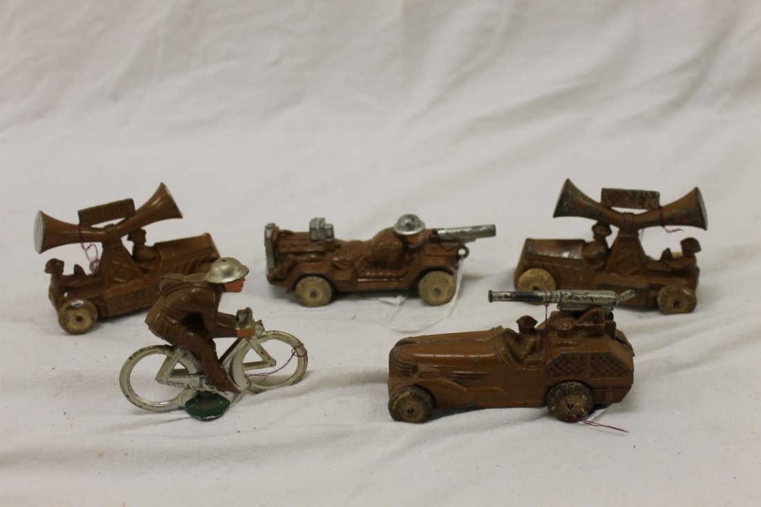 Manoil and Barclay vehicles: Manoil and Barclay vehicles: #50 Bicycle Dispatch Rider (M79A); #51 Motorized Machine Gunner (M80); #75A Armored car with siren (2) (M75A); #48 Anti-Aircraft gun, 4", one man (BV-19)