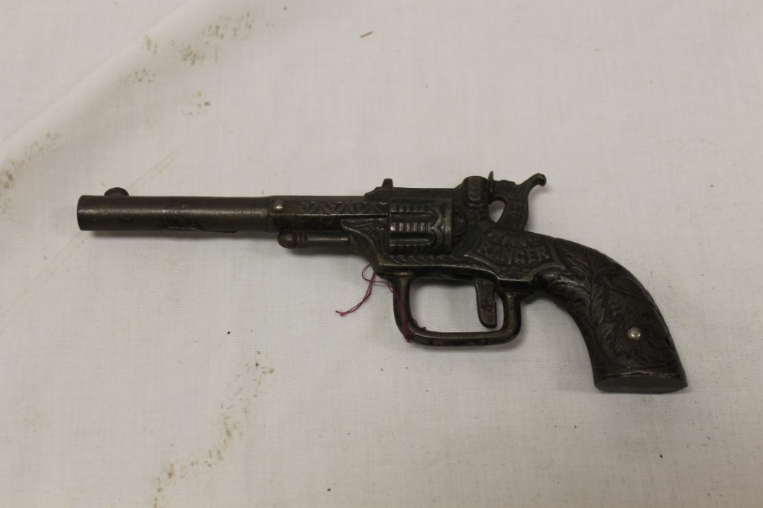 Cap Gun:: Cap Gun: Ranger, 8". No information found in "Cast Iron Toy Pistols 1870-1940".