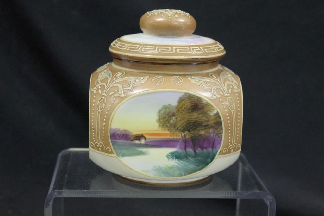 Nippon Green M in wreath 4 3/4" humidor with tqupe (1 of 4)