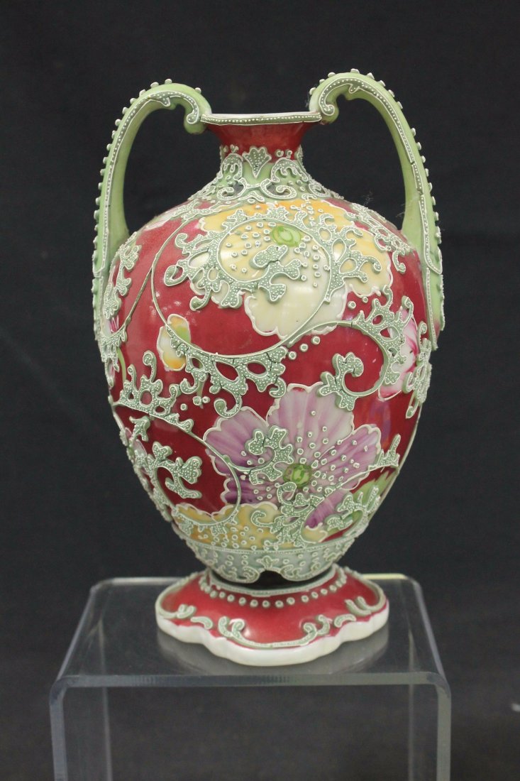 Unmarked Nippon two handled vase (1 of 5)