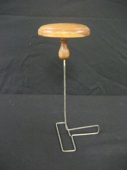 Shaker bonnet/hat stand. Fine turnings. : Shaker bonnet/hat stand. Fine turnings.