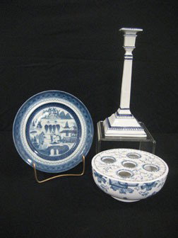 449. Mottahedah 8 5/8” willow Historic Charleston : Mottahedah 8 5/8” willow Historic Charleston Reproduction plate; Metropolitan Museum of Art reproduction blue and white egg dish; and 11” Winterthur Reproduction reeded candlestick.