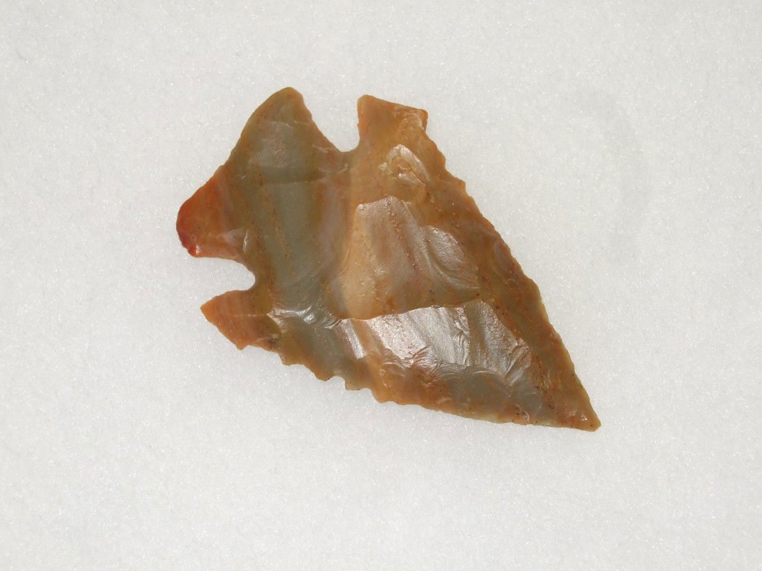 2 5/16" Carter Cave Flint Lost Lake point. Masvon C: 2 5/16" Carter Cave Flint Lost Lake point. Masvon Co., KY