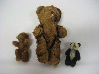Group of jointed bears: 2 3/4" black and white; 3: Group of jointed bears: 2 3/4" black and white; 3 1/4" brown; 6 1/2" brown marked Made in Poland.