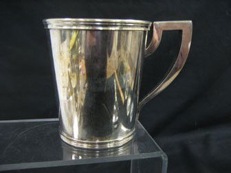 Duhme & co. 4 7/16" tall mug - HUGE!: Duhme & co. 4 7/16" tall mug - HUGE!