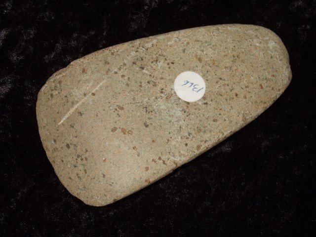 Fine 4 3/8" speckled granite adz found by Jerry Ho: Fine 4 3/8" speckled granite adz found by Jerry Holsinger, Mason Co., KY