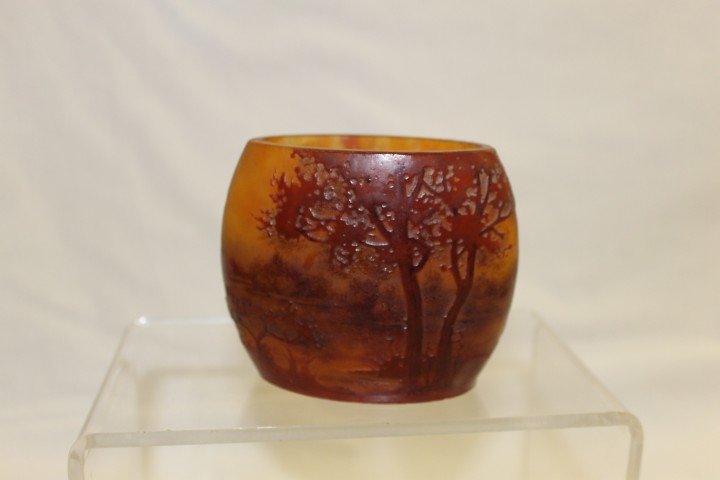 Daum Nancy 3 1/4" cameo cabinet vase with lake sid: Daum Nancy 3 1/4" cameo cabinet vase with lake side landscape with trees. App. 4" wide.