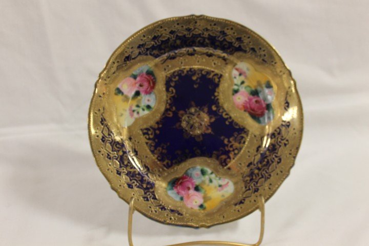 Blue maple leaf Nippon 8 3/8" plate with cobalt an: Blue maple leaf Nippon 8 3/8" plate with cobalt and heavy godl decoration with three floral windows, minor gold wear.