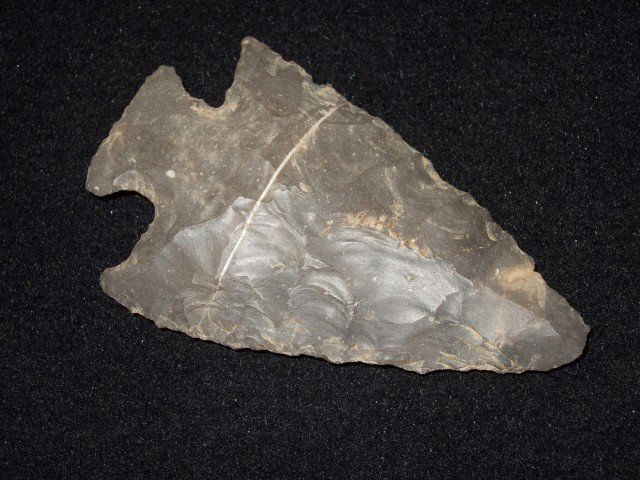 3 1/16" hornstone Snyder's Hopewell point, Spencer Co.,: 3 1/16" hornstone Snyder's Hopewell point, Spencer Co., IN
