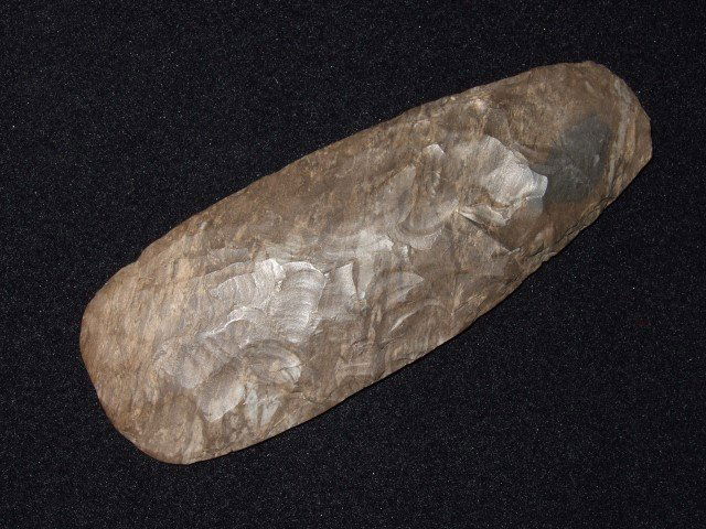 Fine 5" high-grade polished Dover flint adz: Fine 5" high-grade polished Dover flint adz