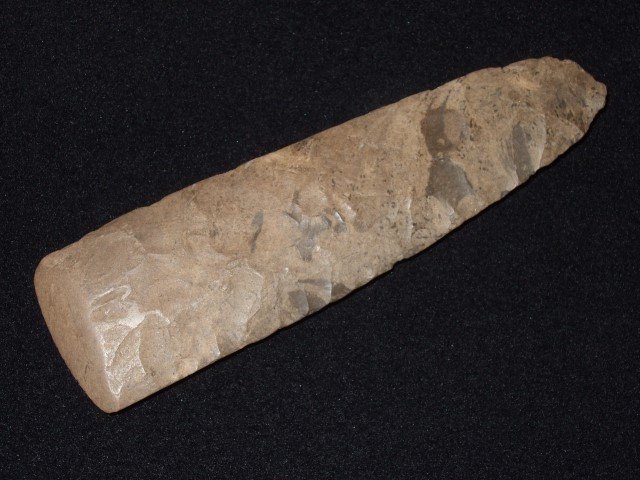 Fine highly polished 6 9/16" Dover flint adz: Fine highly polished 6 9/16" Dover flint adz