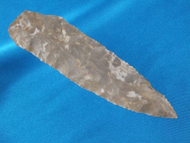 5 1/8" large Fort Payne flint Tennessee River blade: 5 1/8" large Fort Payne flint Tennessee River blade
