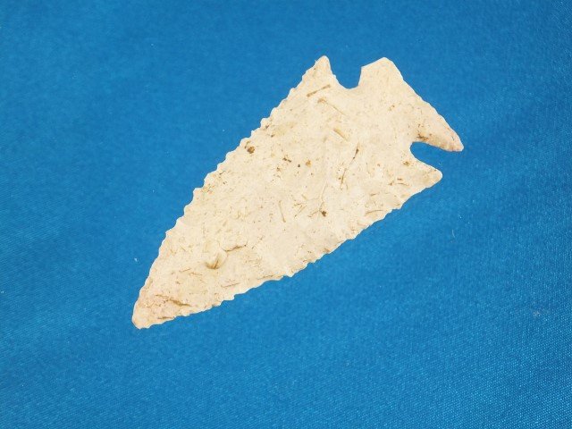 Large and finely made Palmer point, KY, app. 2 3/4": Large and finely made Palmer point, KY, app. 2 3/4"