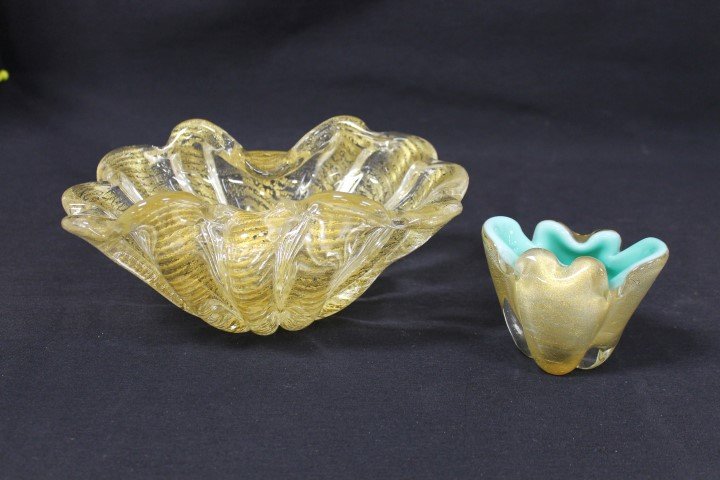 12-lobe ruffle edge bowl with pinched center and gold i: 12-lobe ruffle edge bowl with pinched center and gold interior veins, 9 1/4" wide, with 4-lobe 2 7/8" vase with clear interior over a layer of gold flecks on a blue/green cased interior.
